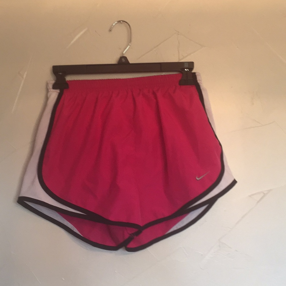 hot pink nike running shorts